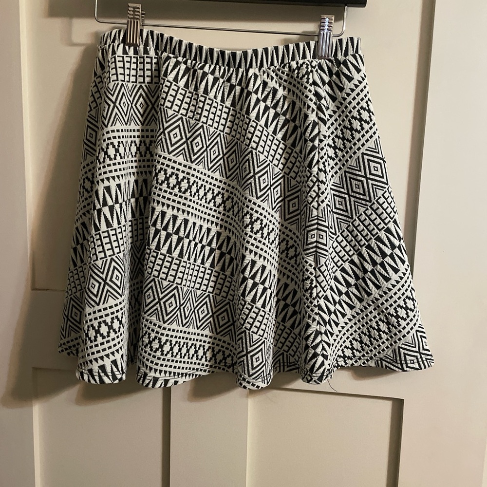 Geometric Black and White Skirt